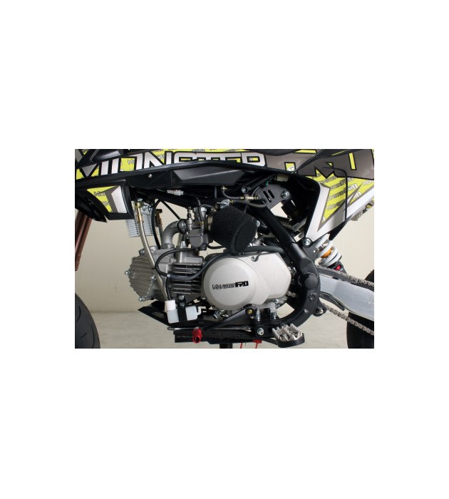 MONSTERPRO SM BLACK EDITION 160CC 2022